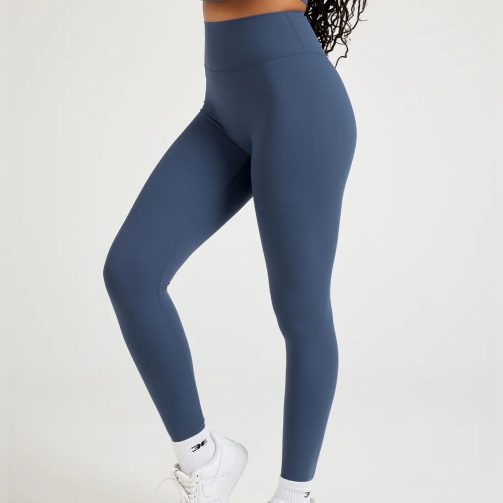 Elegant Slate Women's Leggings